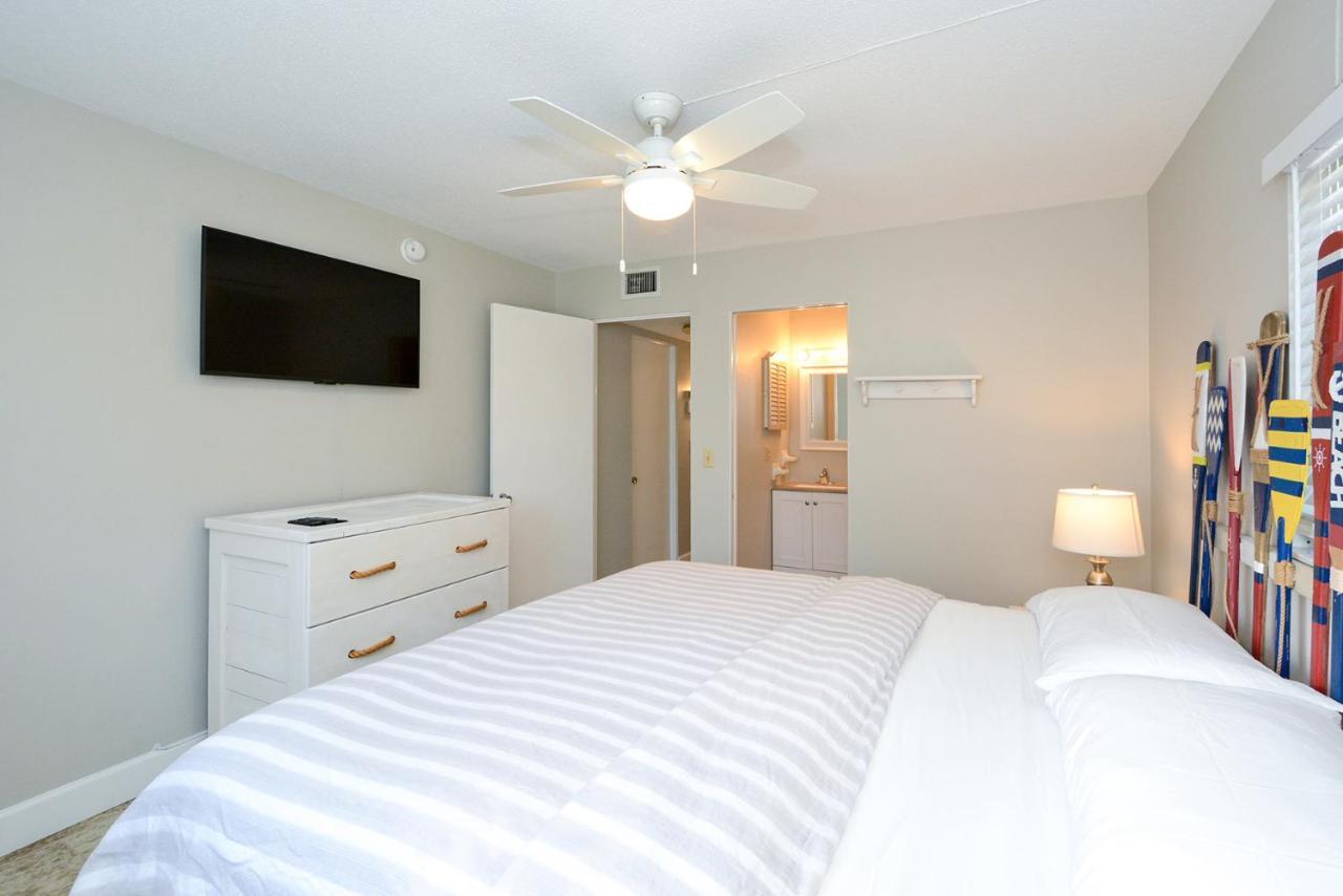Canal 311 - Right In Siesta Key Village! 萨拉索塔 外观 照片