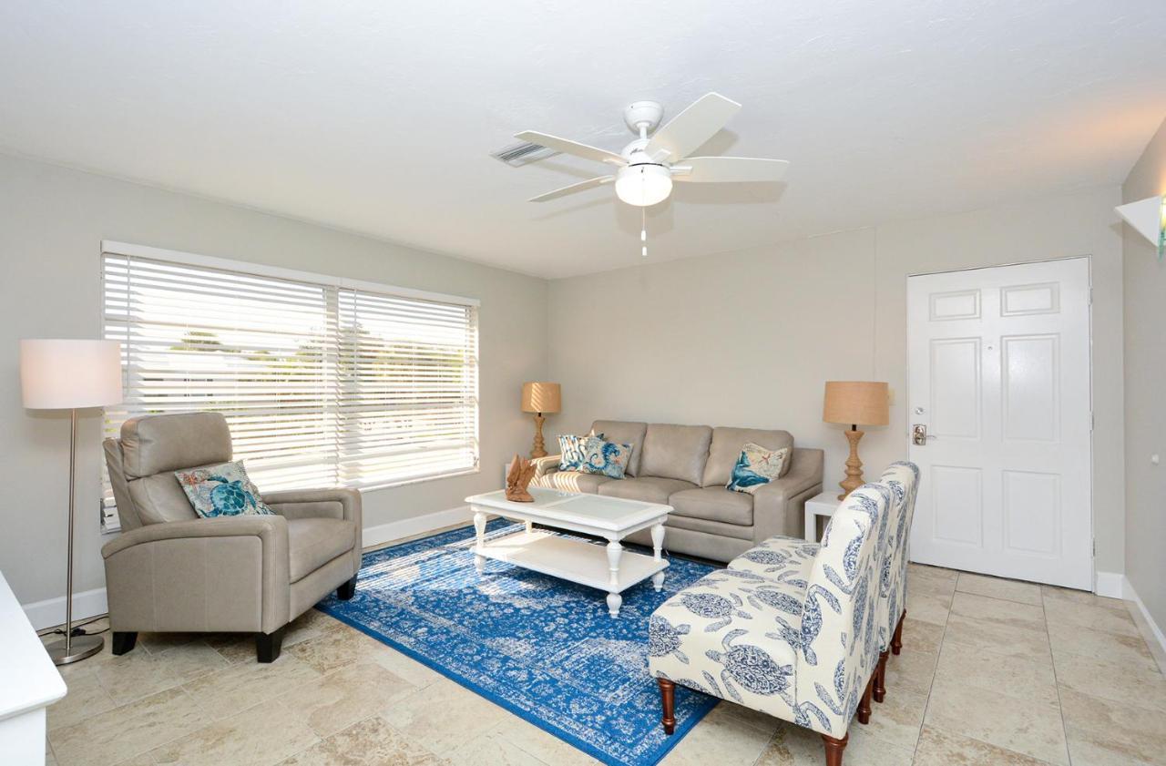 Canal 311 - Right In Siesta Key Village! 萨拉索塔 外观 照片